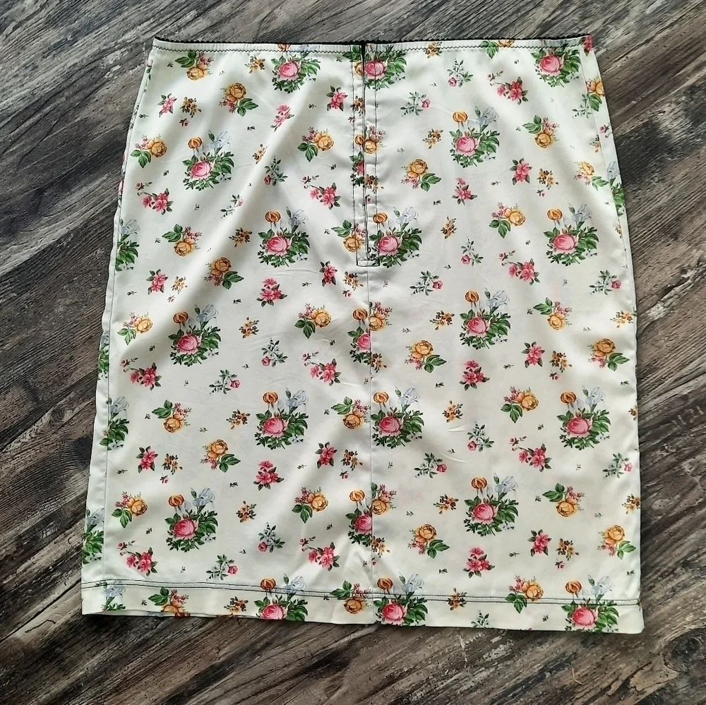 Dolce and Gabbana Floral Y2K Slip Skirt 42 - Picture 2 of 3